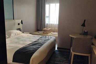 בית מלון כפרי Echarm