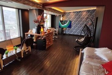 リゾートホテル Hakonegora Guamdog Honten