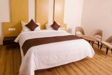 Fabhotel Prime Vdara