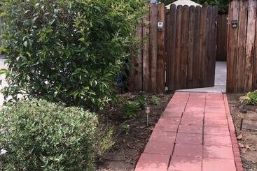 住宿加早餐  Sunshine La Bnb