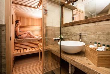 Chalet Charm