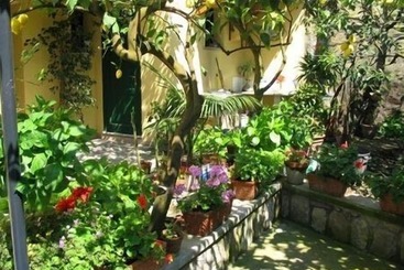 בית מלון כפרי Agriturismo La Lobra