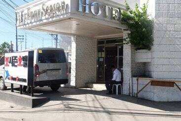 ホテル Vf Four Season