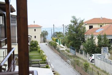 آپارتمانهای توریستها Levantes Villas