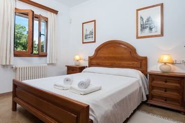 Villa Corritx II