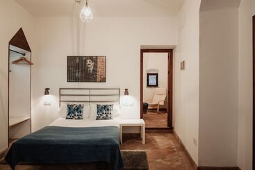 Hostel Café Frenteabastos