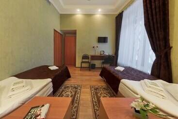 Gorodotel On Kazansky