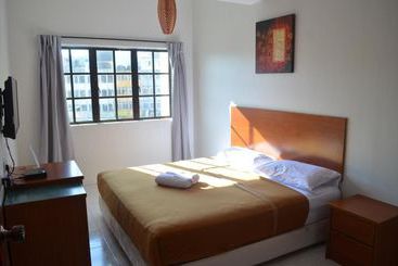 בית מלון כפרי Check In