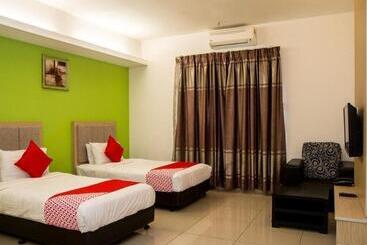 De  Viana Hotel & Apartment