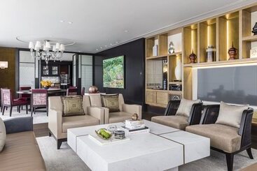 בית מלון כפרי Rosewood Phnom Penh