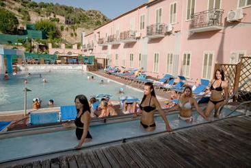 هتل Terme Marino