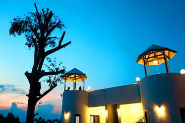 بنسيون The Balcony At Chao Samran