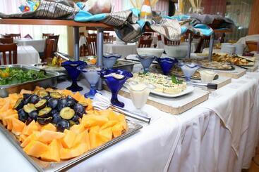 ホテル Kristel Park All Inclusive Light