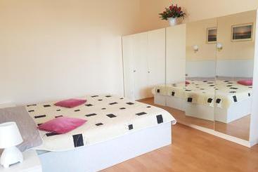 דירות לתיירים Trakata Villa Apartments