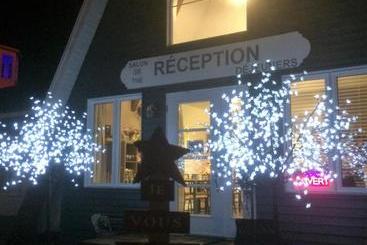 Motel Fleur De Lys