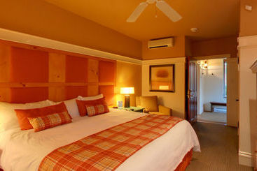 استراحتگاه Hilton Grand Vacations Club Tremblant Canada