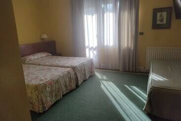 فندق Suite Mioño Castro Urdiales