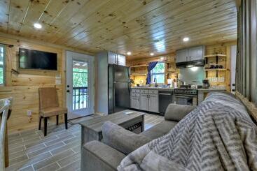 Ocoee Cottage