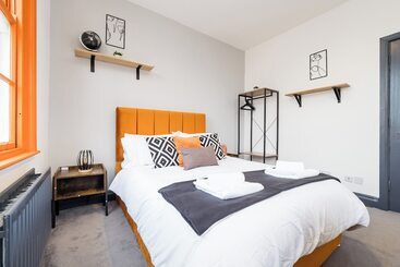 بنسيون Cephas House