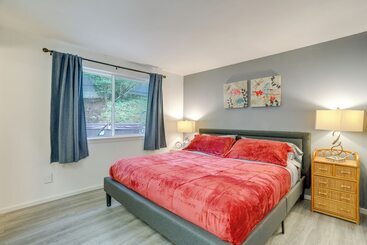 بيت ريفى Pet Friendly Sammamish Home W/ Deck ~ 3 Mi To Lake