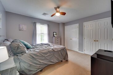 بيت ريفى 1 Mi To Lakes: Family Pocono Home W/ Fire Pits!