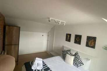 إقامة 60c Lewisham Way Se14 6ny London Umodzi House