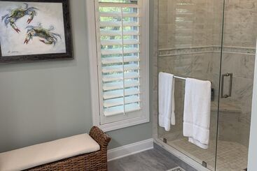 Сельский дом 28 Beachwood West By Avantstay Close To Beach, Multiple Decks & Private Pool!