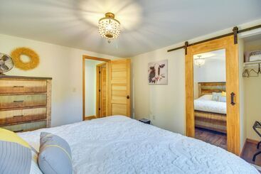 بيت ريفى Group Getaway In Afton W/ On Site Lake Access