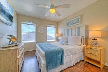 کلبه Boots & Beaches Avantstay Golf Cart, Brd Walk