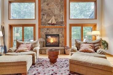 茅舍 Elk Hollow By Avantstay Lakefront Chalet W/ Game Room & Fire Pit