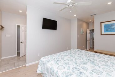 بيت ريفى Waterfront, Shared Boat Dock & Pool W/ Views Fins And Feathers By Avantstay