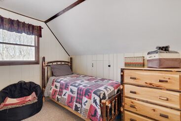 بيت ريفى Grateful Escape Avantstay Hot Tub, Sauna, Deck, Firepit, Beach Access