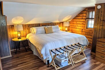 بيت ريفى Hickory Cabin By Avantstay Firepit, Hot Tub, Game Room, Great Location