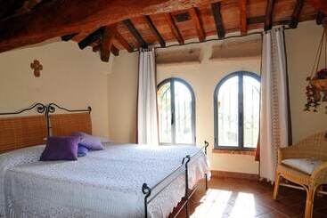 Отель Belvilla By Oyo Castel Del Gallo