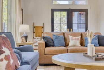 별장 Pool, Hot Tub, Game Room, Fire Pit Luxe & Private 4bdr Maverick By Avantstay