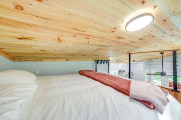 קוטג'' Modern Hersey Tiny Home W/ Private Hot Tub!