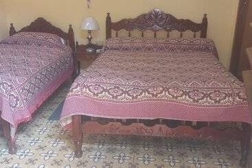 پانسیون Hostal Teresa