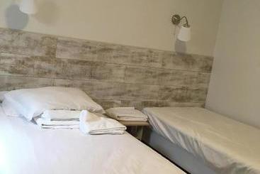 هاستل Kamway Lodge