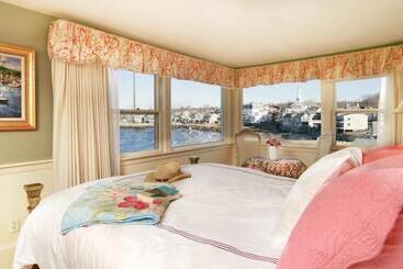 مبيت وإفطار Beach & King Street Inn