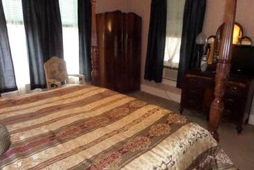 تختخواب و صبحانه Bridgeford House