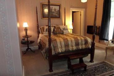 تختخواب و صبحانه Bridgeford House