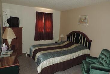 Hunters Lodge Motel