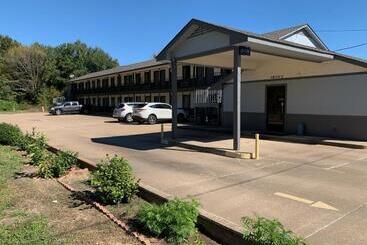 汽车旅馆  Regency Inn Jewett