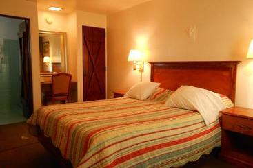 Sands Motel