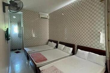 هتل Nhà Nghỉ Long Lưu