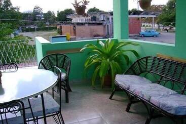 پانسیون Casa Bertha Y Fidel