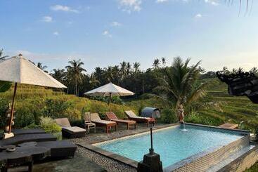 פנסיון Dewi Nara Guest House By Balitrees