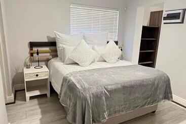 פנסיון Familia