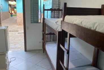 ユースホステル Pousada Você No Guarujá