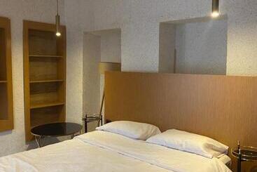 ベッドアンドブレックファースト 1910 Threecourtyard